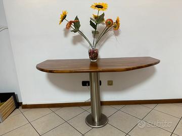 Tavolo a penisola in noce