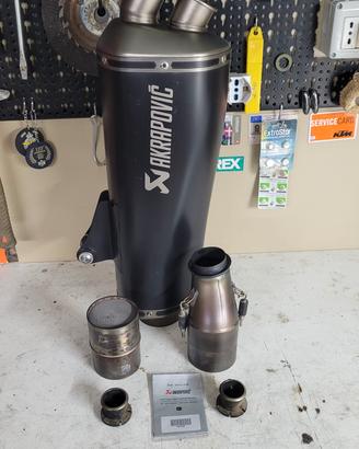 Scarico akrapovic ktm 690