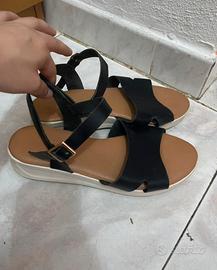 scarpe aperte