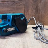 Kevigatrice a nastro Makita  9901