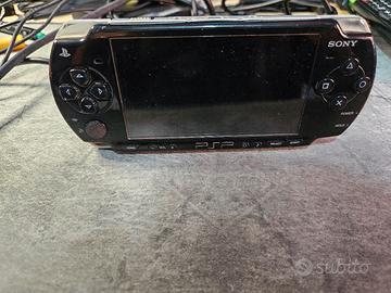 SONY PSP 2004 PIANO BLACK