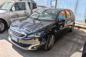 Peugeot 308 BlueHDi 120 S&S SW Allure