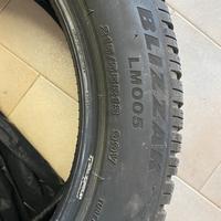 Pneumatici invernali Bridgestone