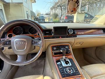 Audi A8 2006