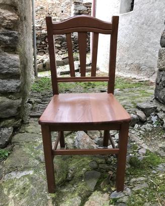 4 sedie in legno massello colore noce