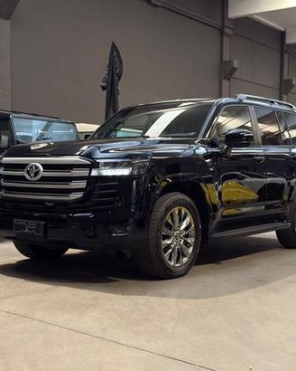 TOYOTA Land Cruiser 300 70th Anniversary 3.5 v6