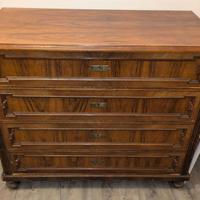 Cassettiera antica Antike Nußbaum-Kommode, 19. Jh.