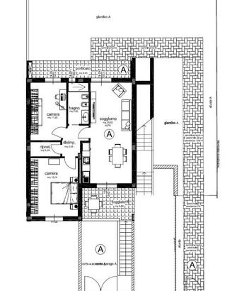 Appartamento luminoso con ampio giardino