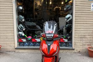 Piaggio Beverly 400 i.e. S HPE