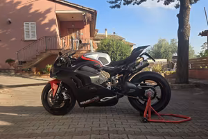 Ducati Panigale V4 2021 - Öhlins OZ Termignoni
