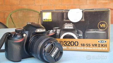 Nikon D3200 reflex 24 mp + 18 55 VR II + accessori