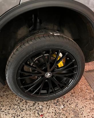 Stelvio Cerchi+gomme 255/45/20  al 60% 