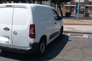 Furgone Opel Combo