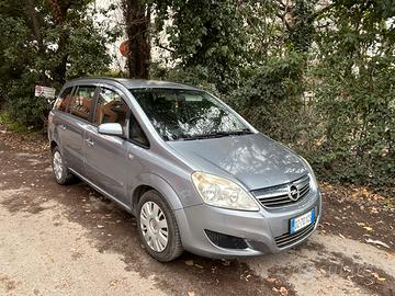 opel zafira metano 7 posti