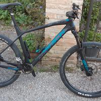 Mountain Bike - Rock Machine Blizz CBR 30