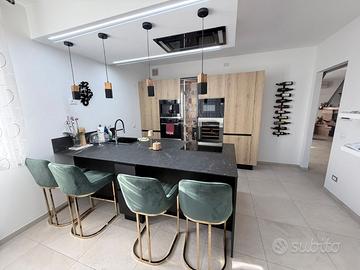 CUCINA COMPLETA DI ALTO PREGIO