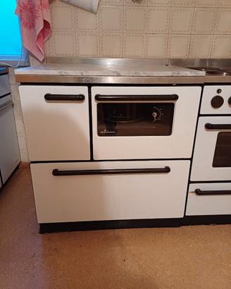 Cucina/stufa a legna de Manincor