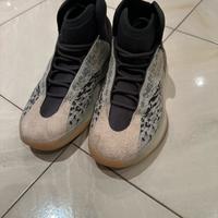 Yeezy QNTM Quantum