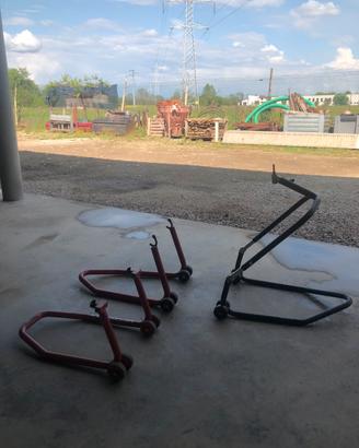 Cavalletto moto pista