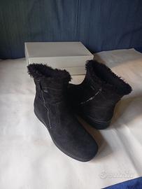 Scarpe stivaletti da donna, marca ARA, numero 40