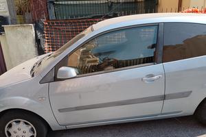 Ford fiesta 2005