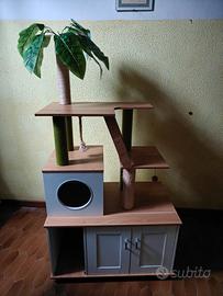 mobile albero tiragraffi con toilette 