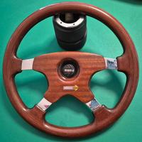 Volante d'epoca Momo