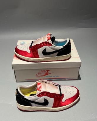 Trophy Room x Jordan Air Jordan 1 Low OG "Away" 43