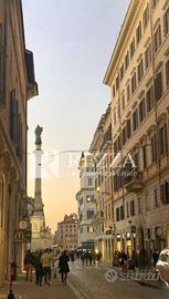 Immobile di 200 m² con 2 locali a Roma