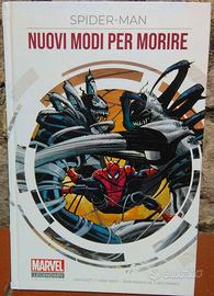 Libro fumetto Uomo Ragno Marvel da collezione