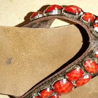 Sandali infradito con zeppa e gioielli rossi tg 36