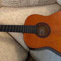 Chitarra classica nuova con custodia e accordatore