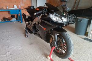 Aprilia RSV4 2011