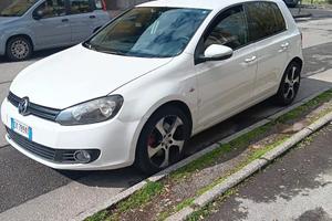 VOLKSWAGEN Golf 2.0 TDI 140CV DPF 4m. 5p. Highline