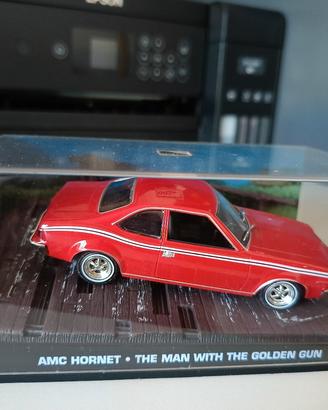 Modellino auto della serie 007