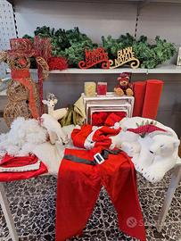 SET ADDOBBI E DECORAZIONI A TEMA  NATALE