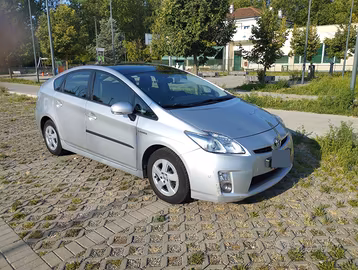 Toyota Prius 3