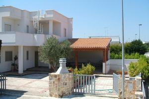 VILLA al MARE OSTUNI PUGLIA TORRE S. SABINA