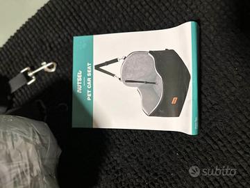 Seggiolino auto per cani piccoli e medi