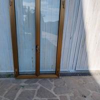 FINESTRA IN ALLUMINIO