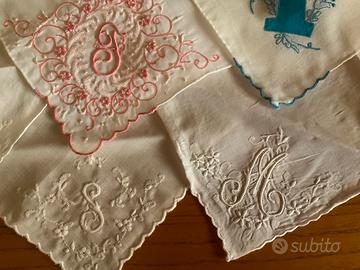 Fazzolettini donna ricamati a mano