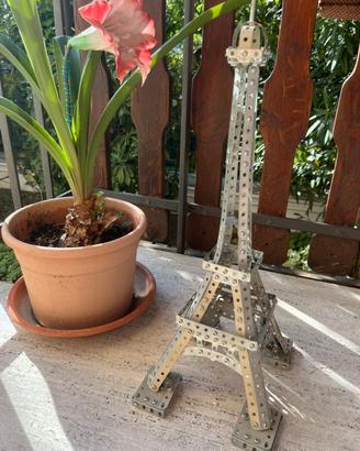 Torre Eiffel in Meccano Modello Vintage Alto 50 cm