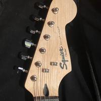 Squier Bullet Strat + amplificatore Set 