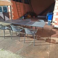 Tavolo da esterno arredo patio giardino