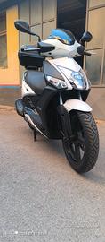 kymco 200i
