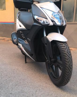 kymco 200i