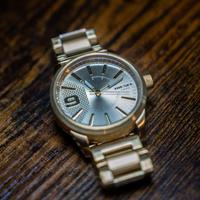 Orologio Diesel acciaio dorato