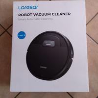 Robot laresar aspira e lava