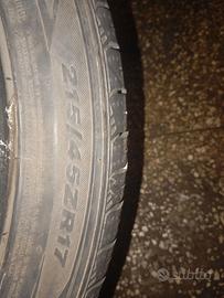 Gomme 215 45 r17