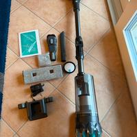 Scopa aspira e lava pavimenti